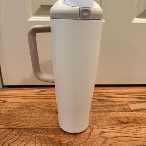 Owala 40oz Freesip Tumbler